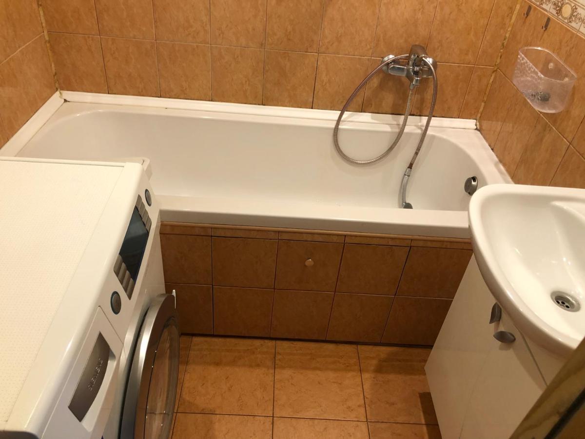 Appartamento Happy Guest Apartament Jūrkalne Esterno foto