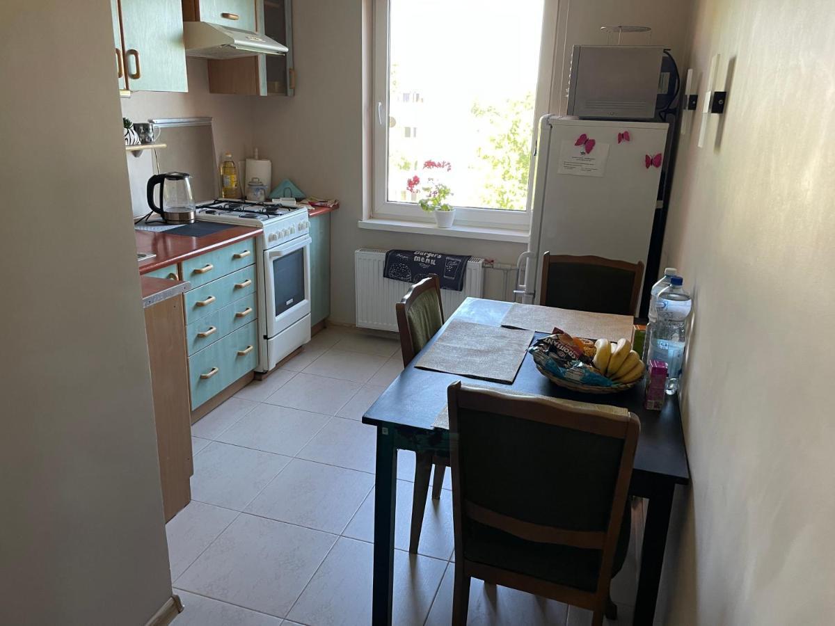 Appartamento Happy Guest Apartament Jūrkalne Esterno foto
